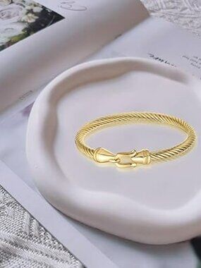 NEW GOLD Stainless Steel Twisted Wire Bracelet Twisted‎ Cable Elegant Fashion